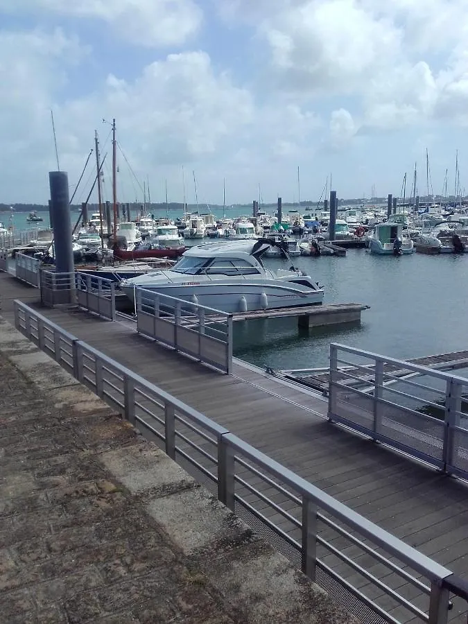 Holiday home Maison De 4 Chambres Avec Jardin Clos Et Wifi A Locmariaquer Golfe Du Morbihan A 1 Km De La Plage