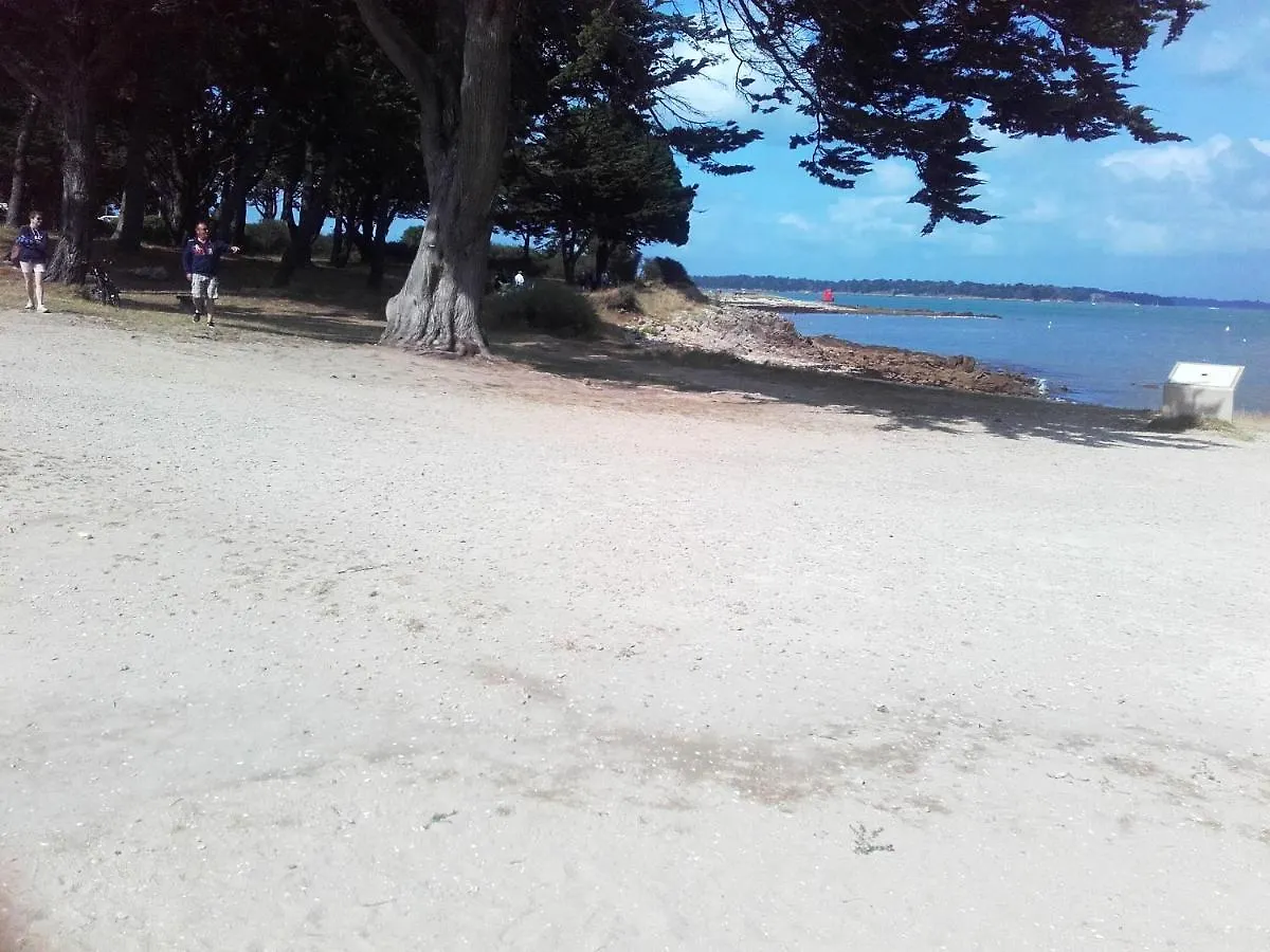 Maison De 4 Chambres Avec Jardin Clos Et Wifi A Locmariaquer Golfe Du Morbihan A 1 Km De La Plage Holiday home