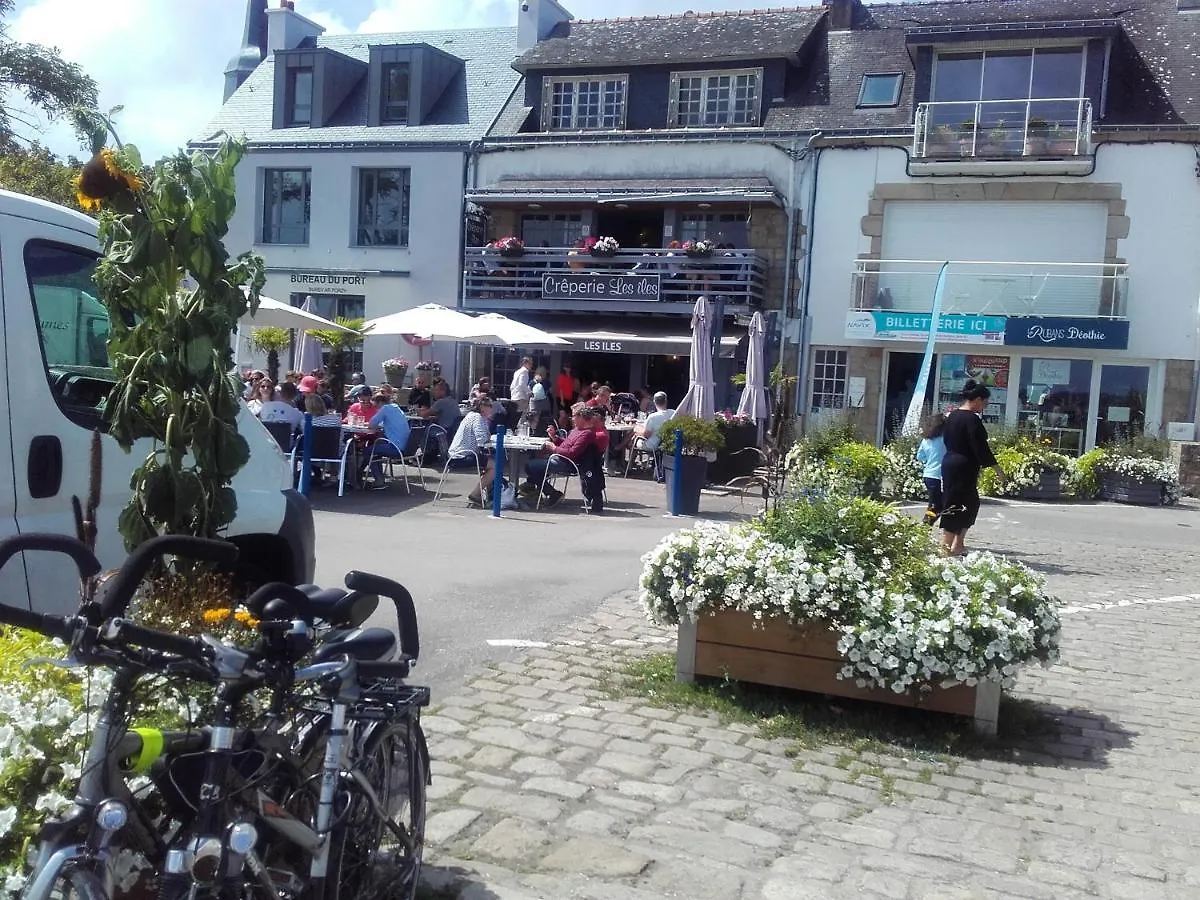 Holiday home Maison De 4 Chambres Avec Jardin Clos Et Wifi A Locmariaquer Golfe Du Morbihan A 1 Km De La Plage France